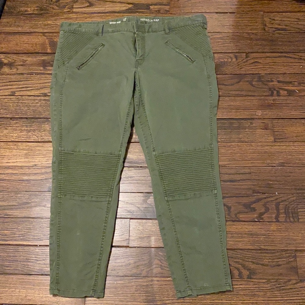 GAP PANTS